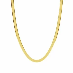 naszyjnik żmijka na białym tle