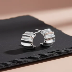 kolczyki faliste falowane organiczne srebrne rodowane lukier jewellery