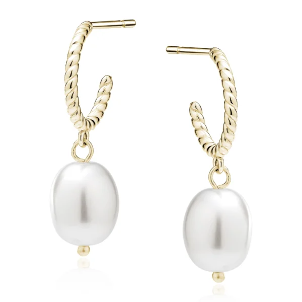 Pozłacane kolczyki koła z białą perłą ze srebra 925 – eleganckie kolczyki wiszące Lukier Jewellery