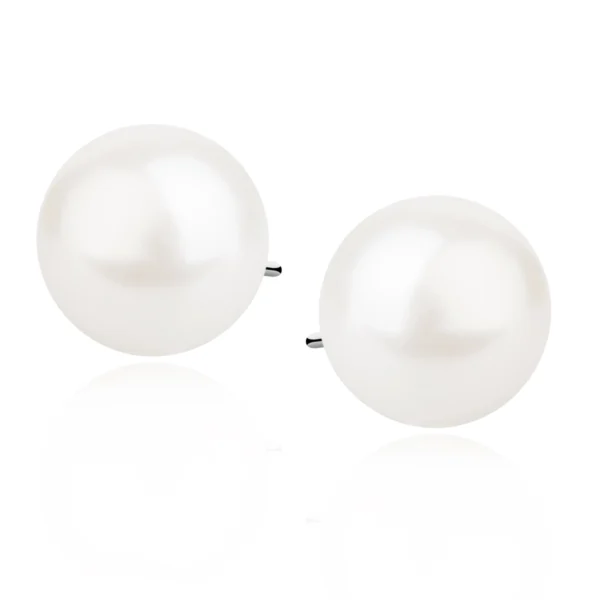 Kolczyki z perłą 10 mm – srebro 925 rodowane Lukier jewellery Klasyczne kolczyki z białą perłą 10 mm na sztyft ze srebra 925. Ponadczasowa elegancja na co dzień i wyjątkowe okazje.
